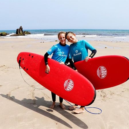Llanes Surfcamp & Hostel Ngoại thất bức ảnh
