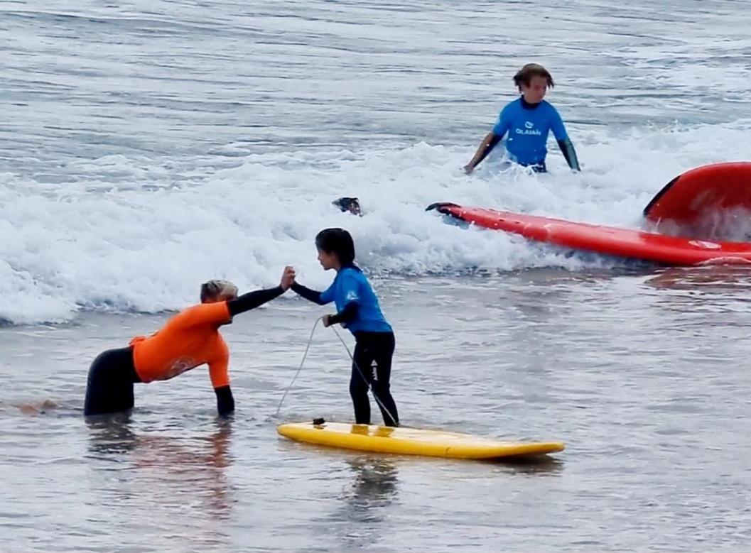 Llanes Surfcamp & Hostel Ngoại thất bức ảnh