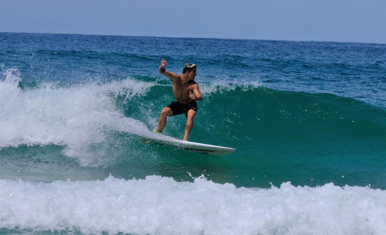 Llanes Surfcamp & Hostel Ngoại thất bức ảnh