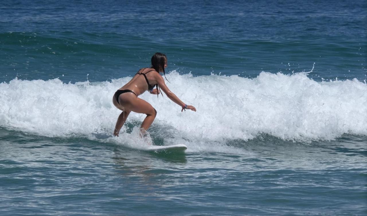 Llanes Surfcamp & Hostel Ngoại thất bức ảnh