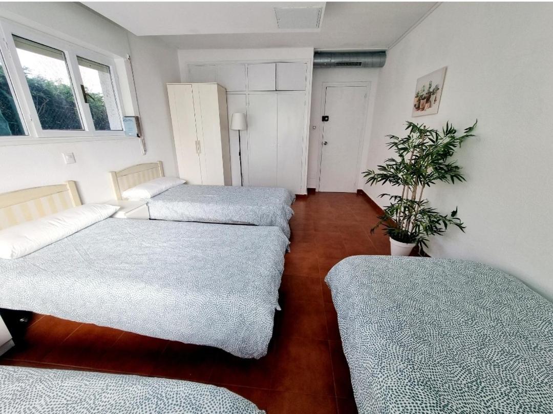 Llanes Surfcamp & Hostel Ngoại thất bức ảnh