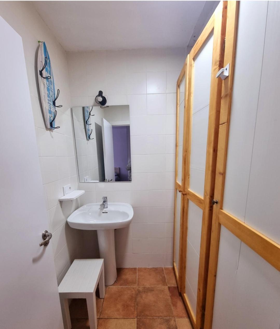 Llanes Surfcamp & Hostel Ngoại thất bức ảnh